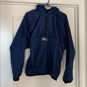 Medium women’s RLX pullover to stay dry outside